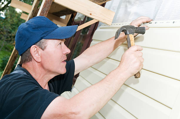 Siding Removal and Disposal in Moriarty, NM